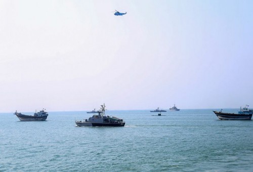 الجيش الإيراني يبدأ مناورات صاروخية في بحر عمان وروحاني: انتصرنا على الضغوط الأميركية