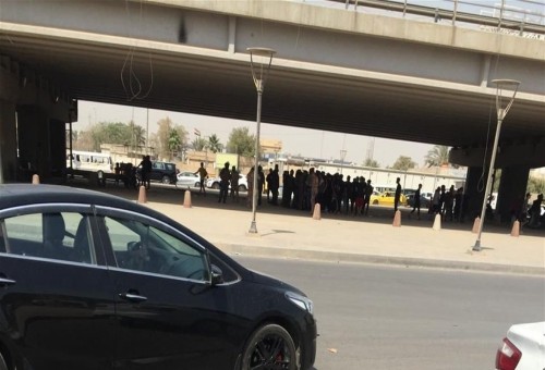 تظاهرات في بغداد للمطالبة بتشكيل الحكومة وحصر السلاح بيد الدولة