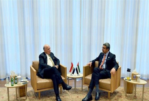 العراق والامارات يبحثان تقوية العلاقات والتطورات بالمنطقة العربية