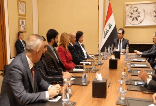 المندلاوي يدعو مجلس رجال الاعمال لتشجيع نظرائهم للاستثمار في العراق