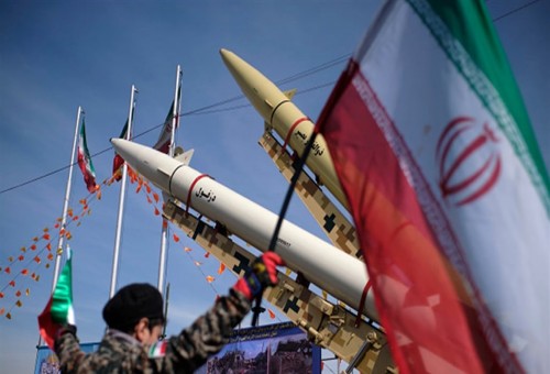 الحرس الثوري الإيراني يهدد بإعادة استهداف مواقع عراقية: اسحبوا سلاح هذه الجماعات