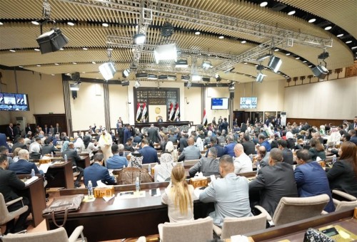 البرلمان العراقي يقر عدداً من مواد مشروع قانون الموازنة الثلاثية