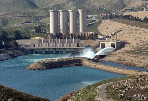 الموارد المائية تصدر ايضاحاً بشأن مخاوف انهيار سد الموصل