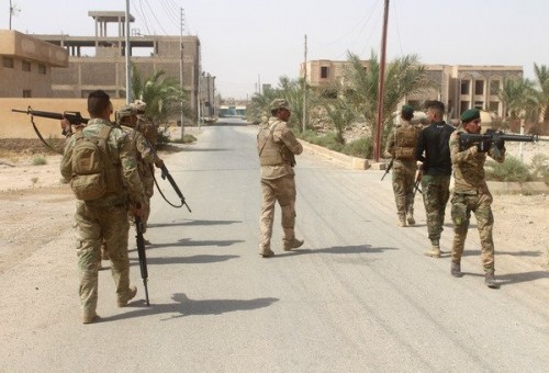 الأمن العراقي يطوق مدينة كاملة بعد منشورات تنذر بعودة داعش